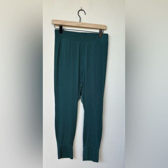 EUC Lands' End XR Thermaskin Long Underwear Heat Pant -Harvest Pine Geo- Size 2X - Picture 1 of 5